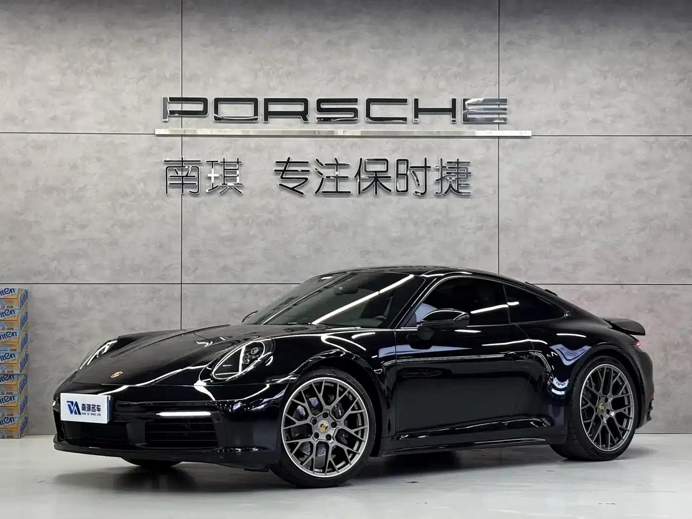 Porsche 911 2020 Carrera 3.0T — миниатюра 1