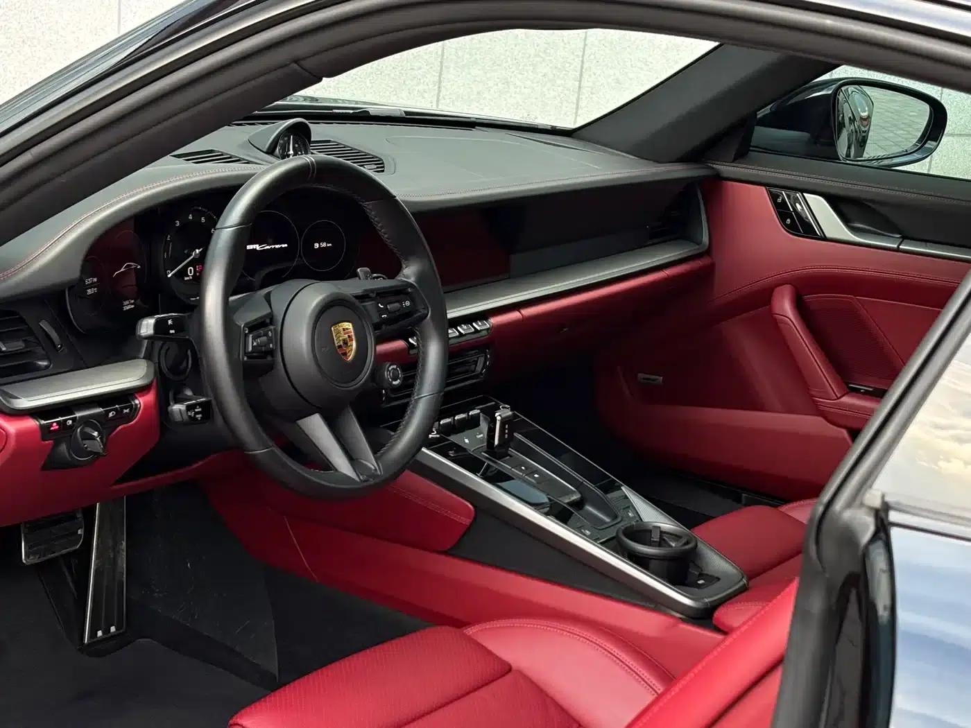 Porsche 911 2020 Carrera 3.0T — миниатюра 7