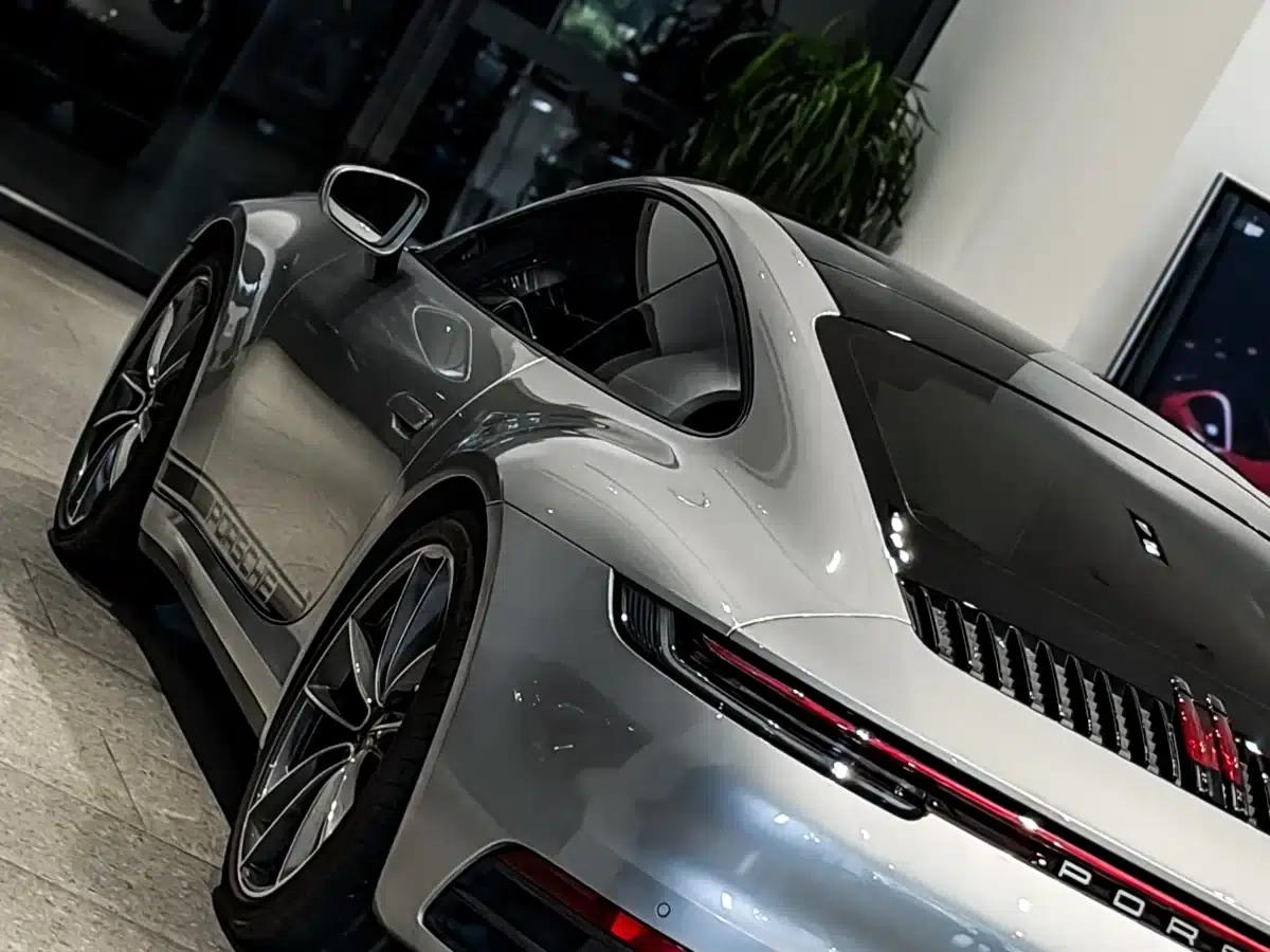 Porsche 911 2020 Carrera 3.0T — миниатюра 14