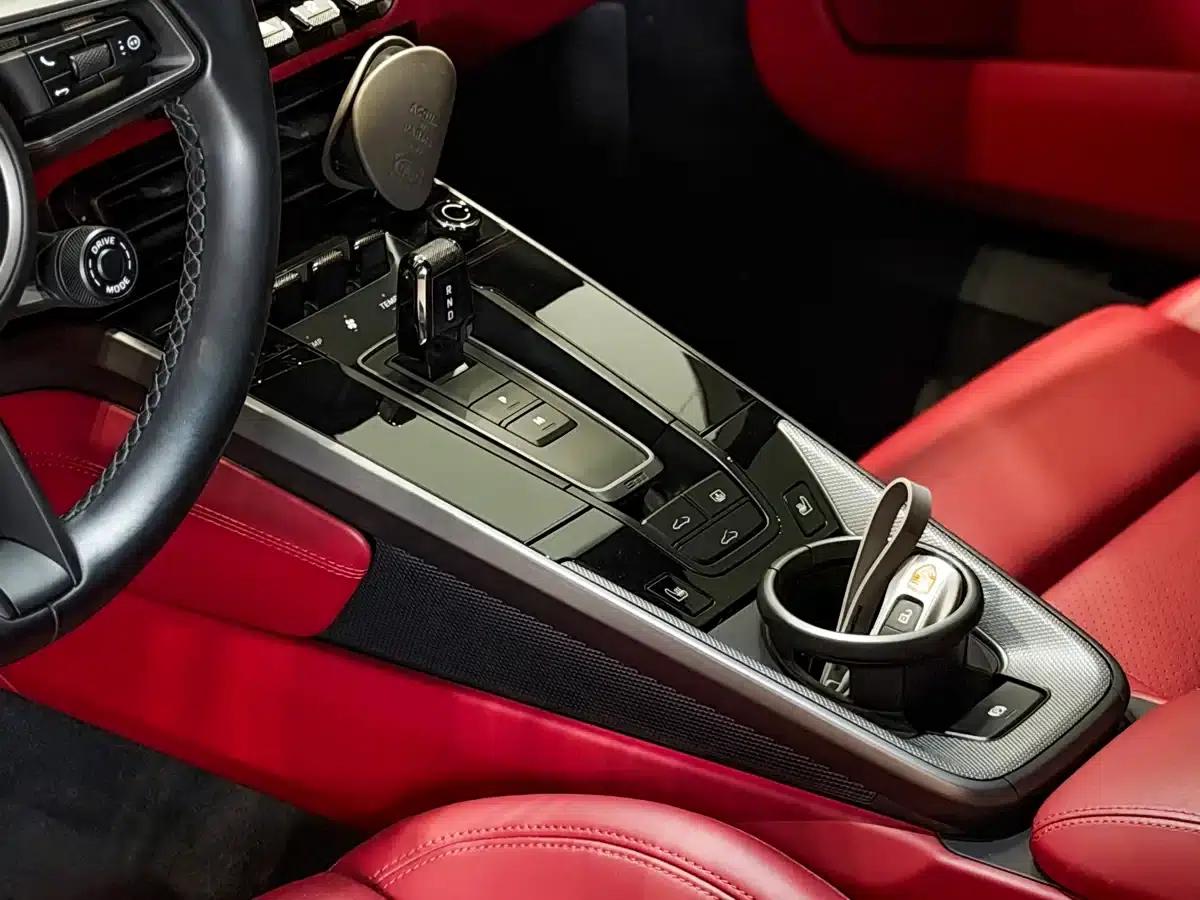 Porsche 911 2020 Carrera 3.0T — миниатюра 16