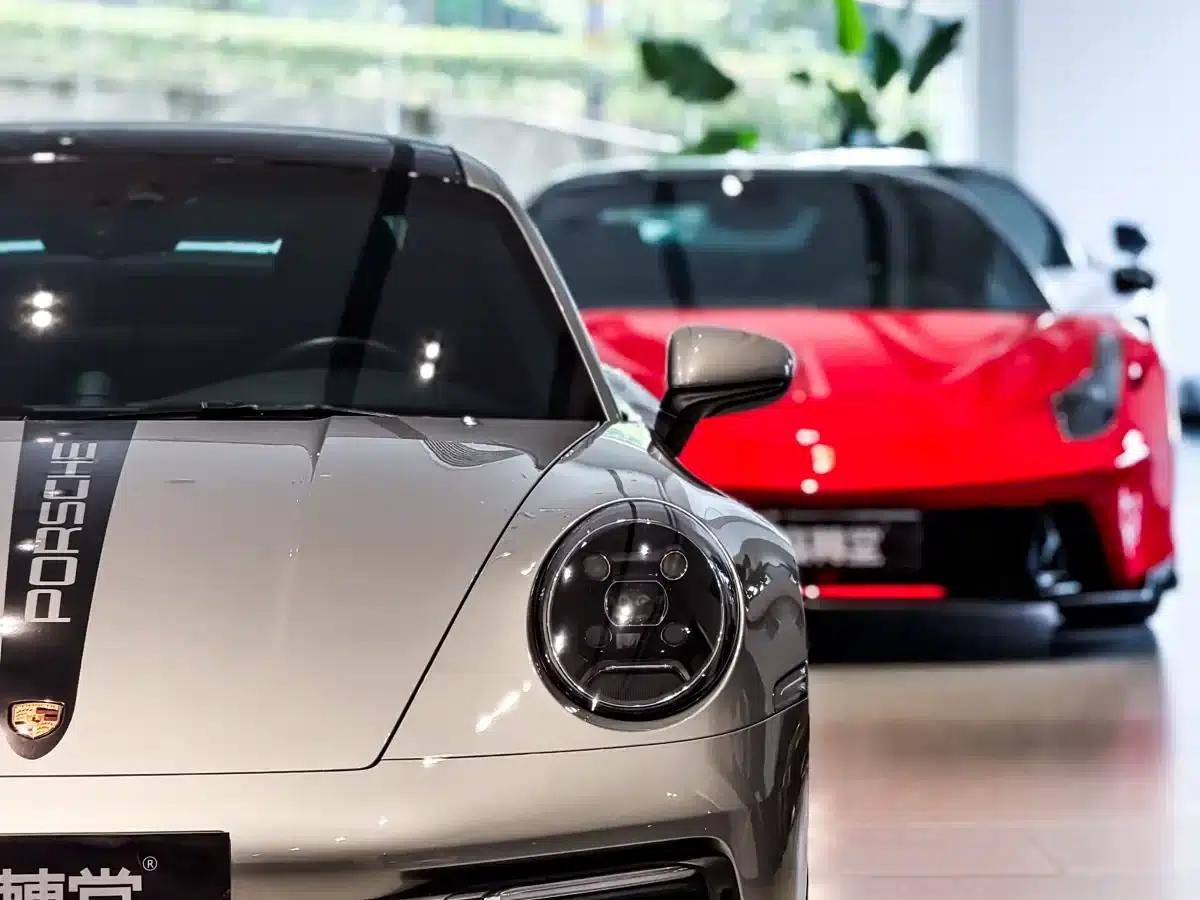 Porsche 911 2020 Carrera 3.0T — миниатюра 3