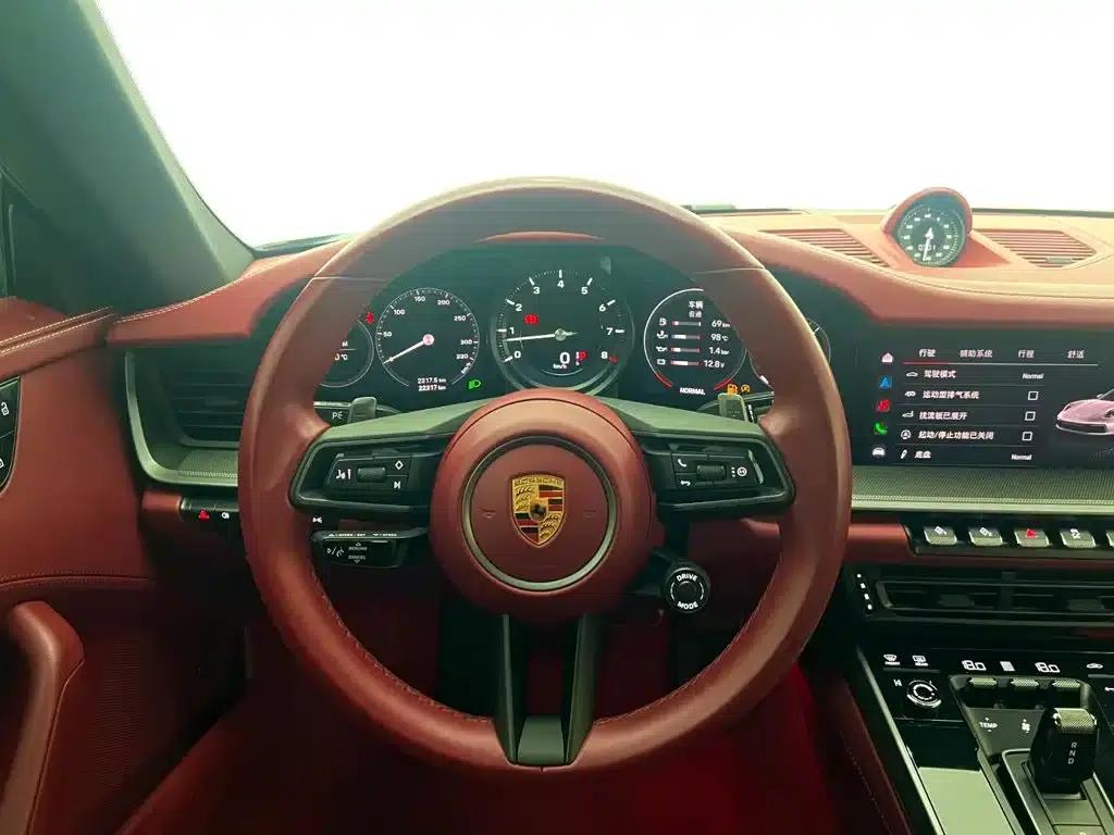 2023 Porsche 911 Carrera 3.0T — миниатюра 17