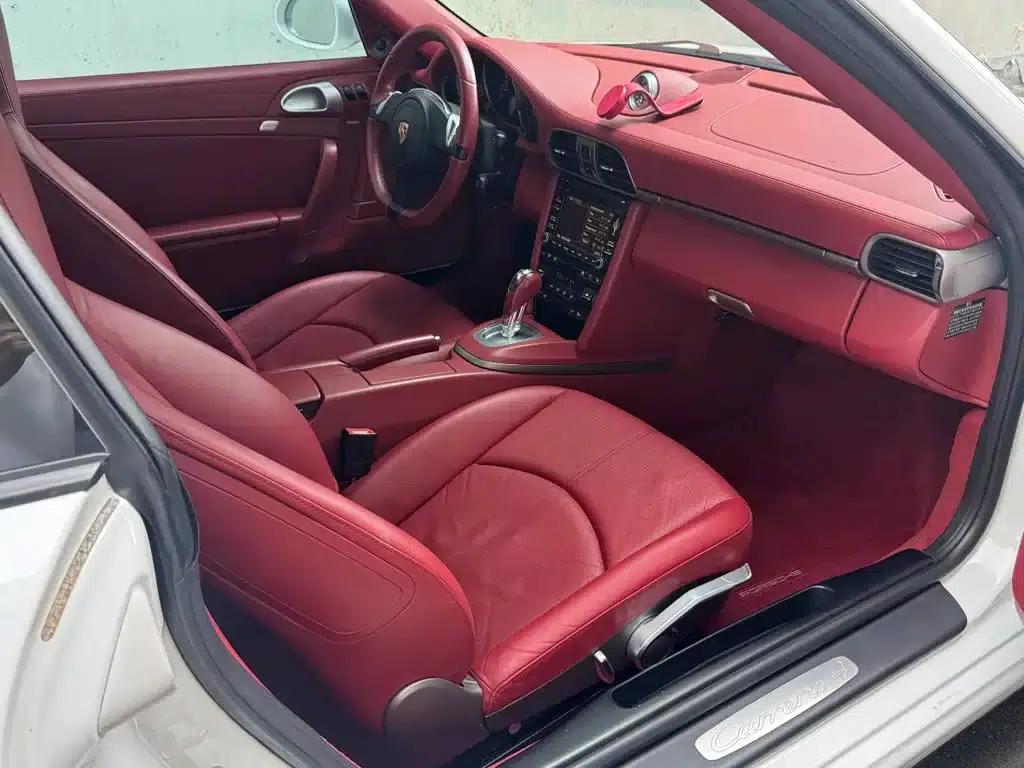 2010 Porsche 911 Carrera 4 3.6L — миниатюра 12