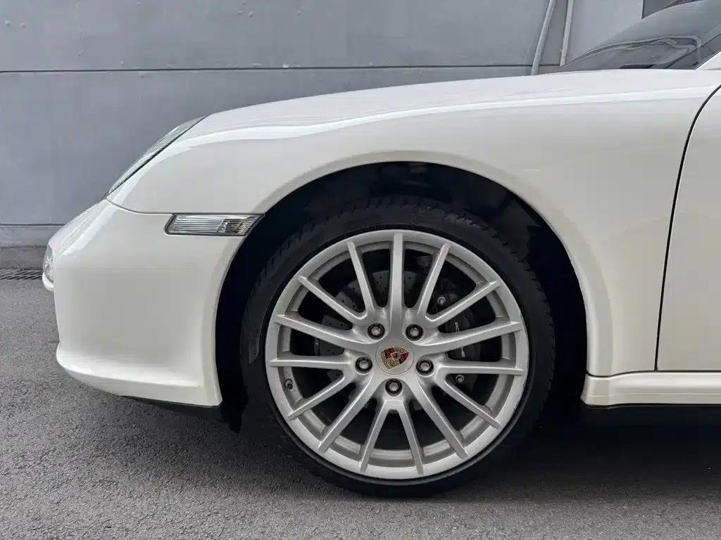 2010 Porsche 911 Carrera 4 3.6L — миниатюра 5