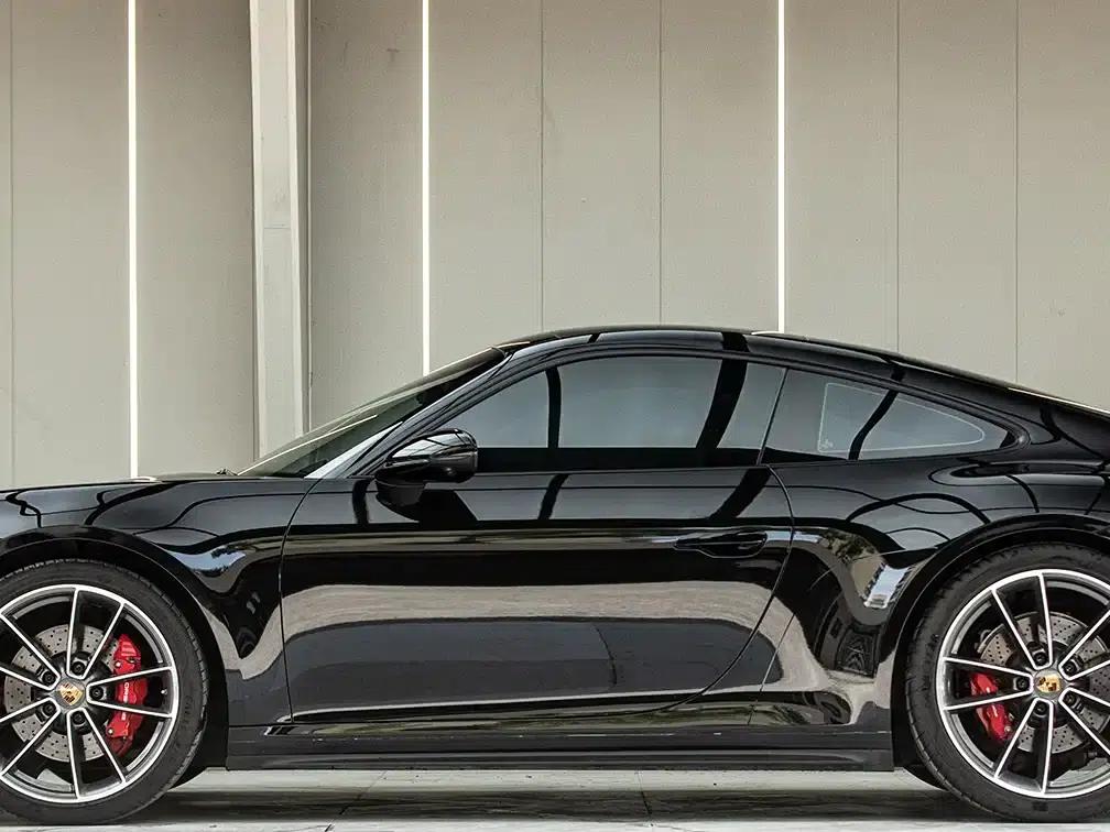 Porsche 911 2019 Carrera 4S 3.0T — миниатюра 9