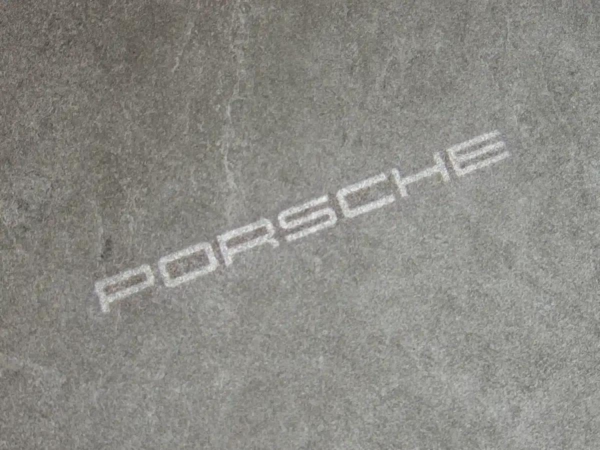 2022 Porsche 911 Turbo S 3.7T — миниатюра 8