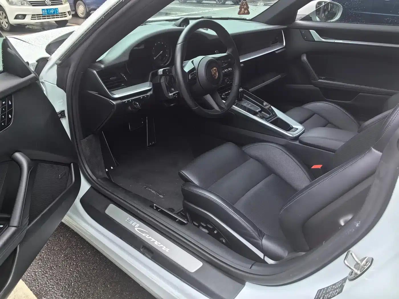 2022 Porsche 911 Carrera 3.0T — миниатюра 6