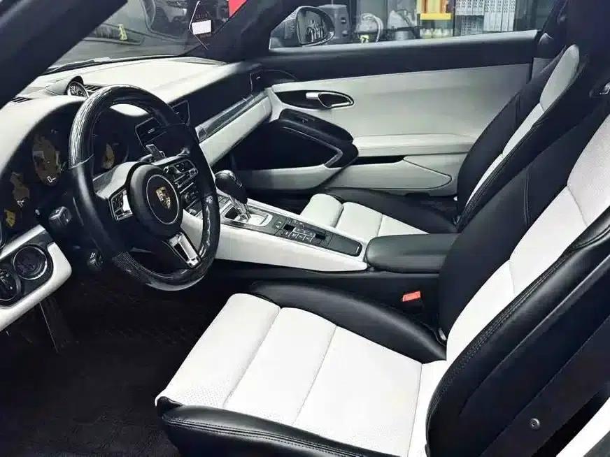 2012 Porsche 911 Carrera 3.4L — миниатюра 9