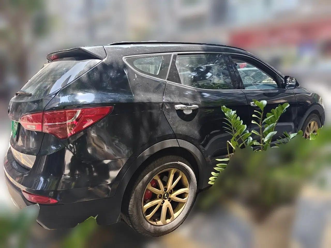 Hyundai Santa Fe 2013 Revised Version 2.0T Automatic All-Wheel Drive Top-Tier Trim — миниатюра 6