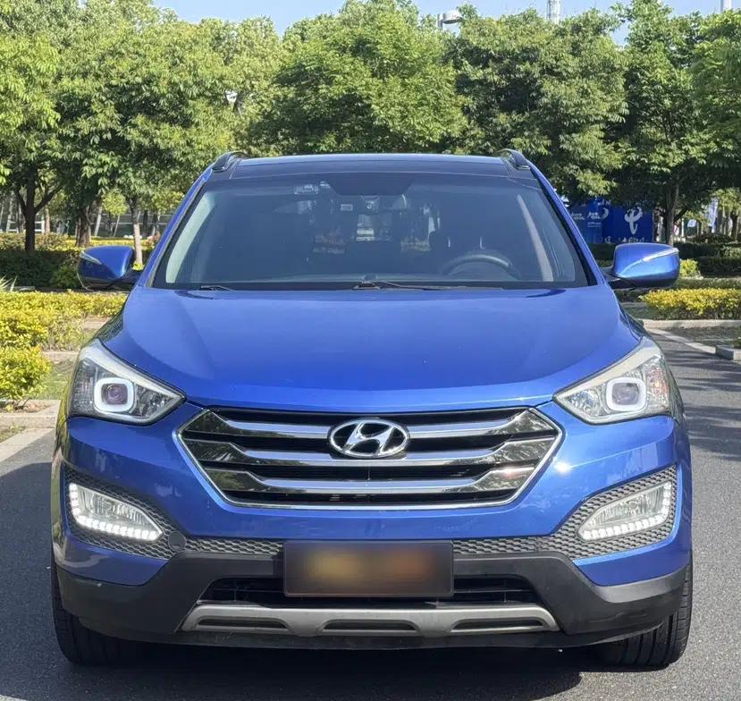 Hyundai Santa Fe 2013 2.4L Automatic Two-Wheel Drive Smart Version — миниатюра 14
