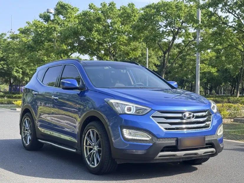 Hyundai Santa Fe 2013 2.4L Automatic Two-Wheel Drive Smart Version — миниатюра 21
