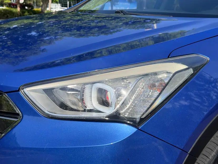 Hyundai Santa Fe 2013 2.4L Automatic Two-Wheel Drive Smart Version — миниатюра 8