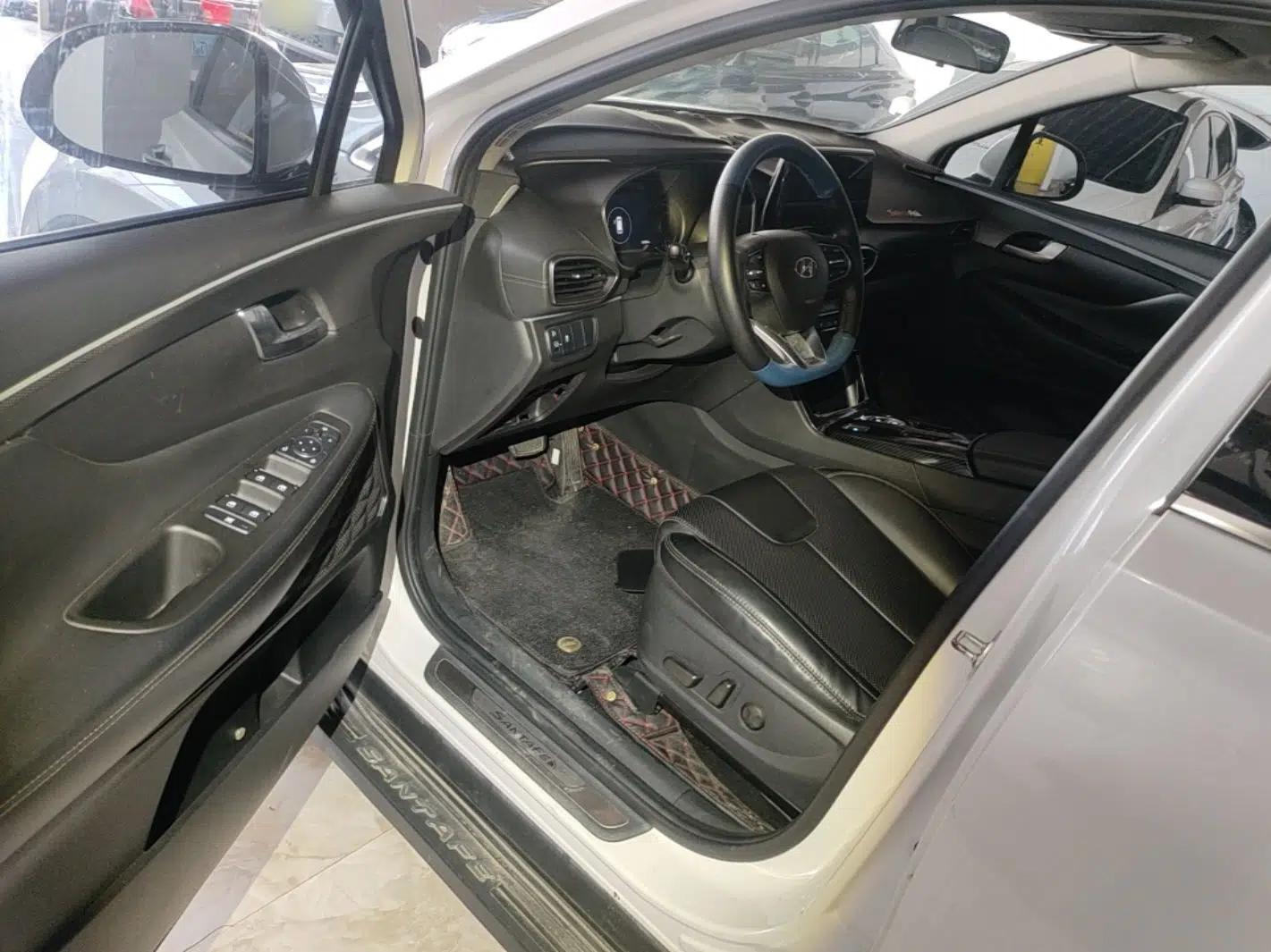 Hyundai Santa Fe 2019 380 TGDi GLS Automatic 2WD Luxury Version China VI Standard — миниатюра 18
