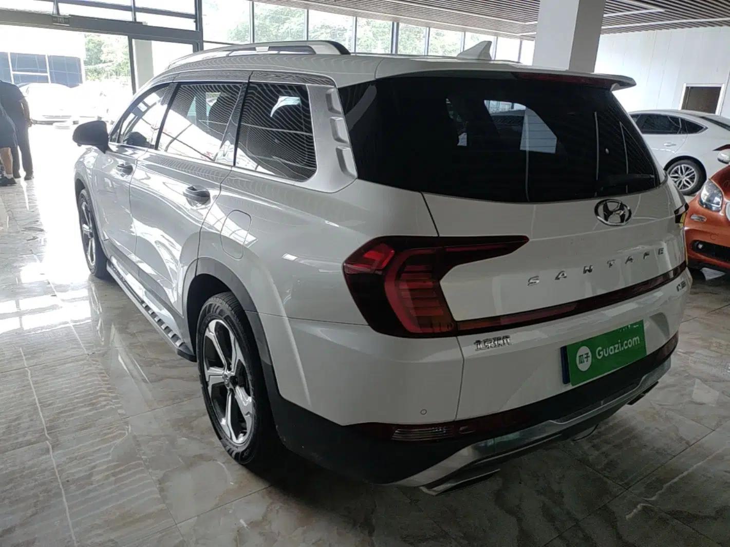 Hyundai Santa Fe 2019 380 TGDi GLS Automatic 2WD Luxury Version China VI Standard — миниатюра 4