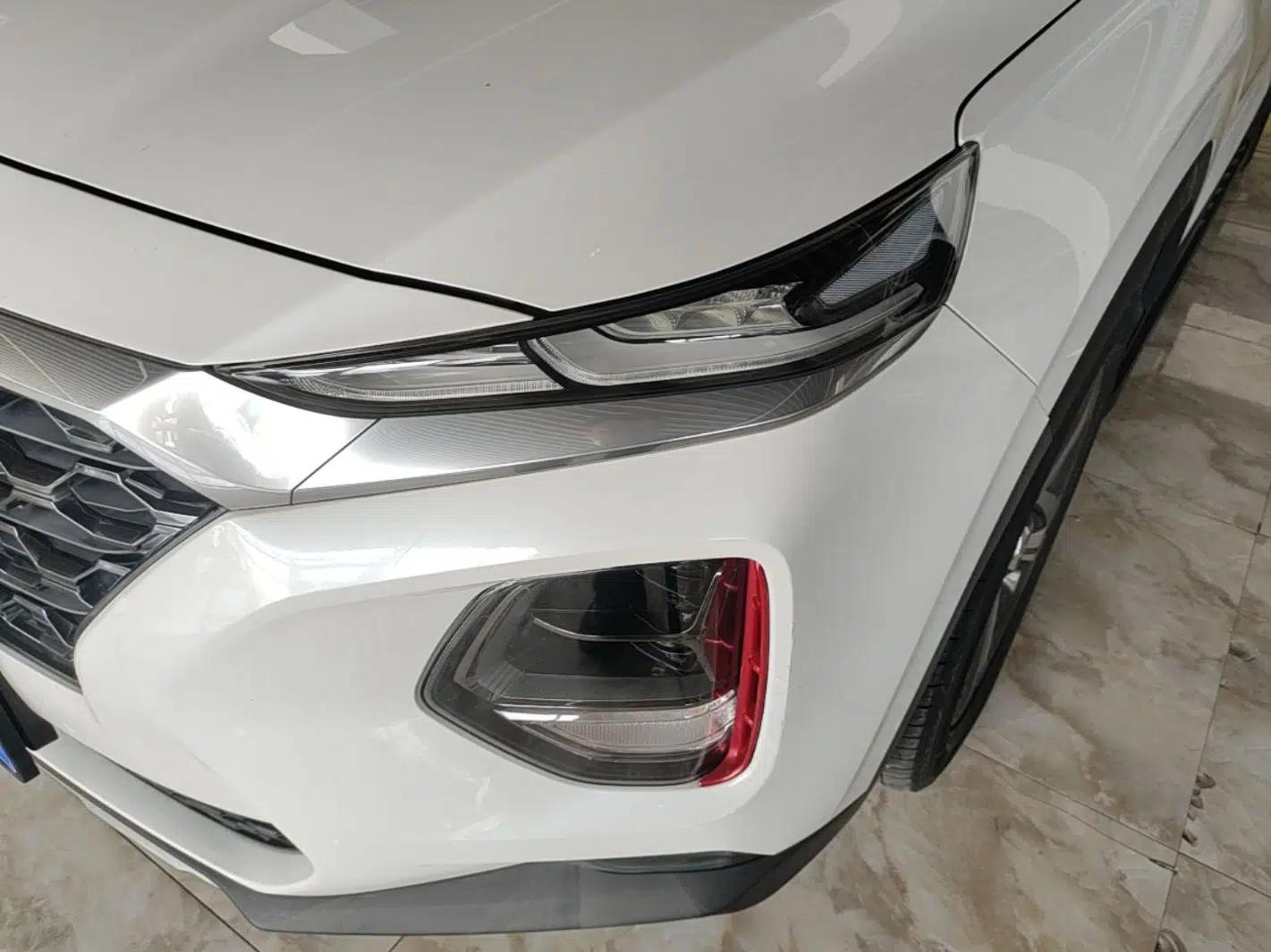 Hyundai Santa Fe 2019 380 TGDi GLS Automatic 2WD Luxury Version China VI Standard — миниатюра 8