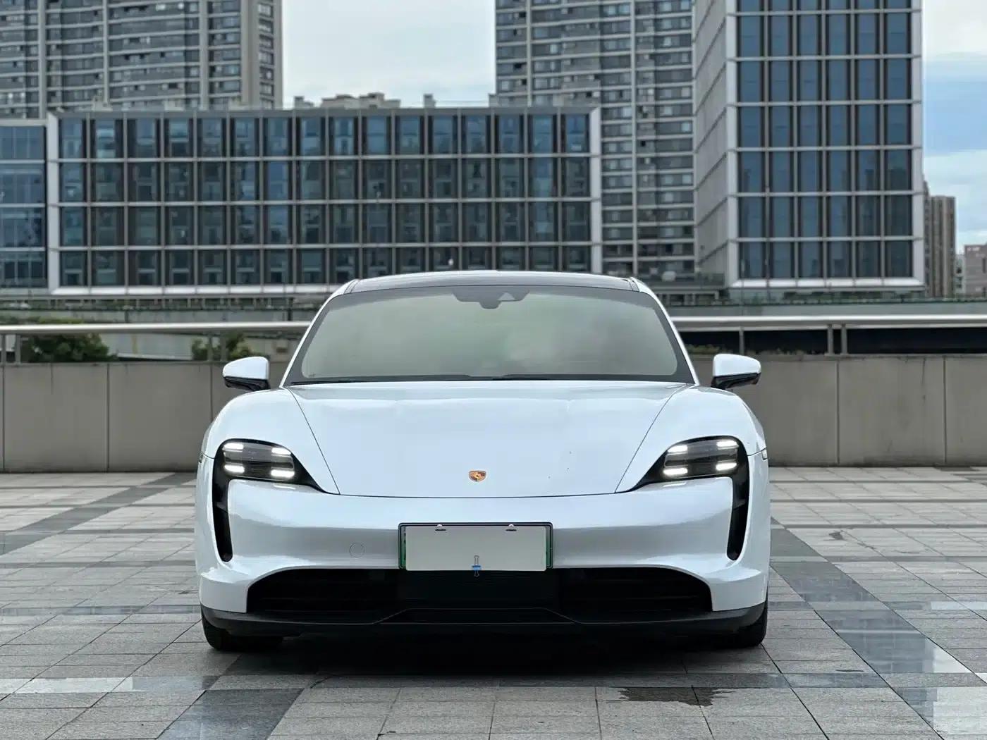 2020 Taycan — миниатюра 2