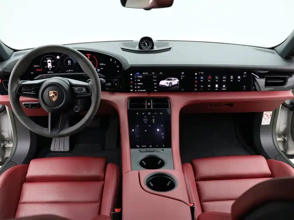 Taycan 2022 Taycan 4 Cross Turismo — миниатюра 13