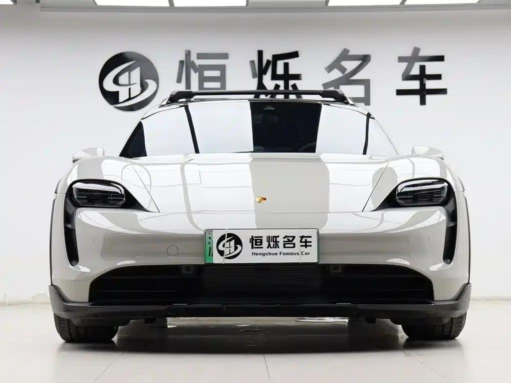 Taycan 2022 Taycan 4 Cross Turismo — миниатюра 32