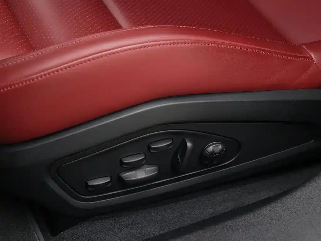 Taycan 2022 Taycan 4 Cross Turismo — миниатюра 5