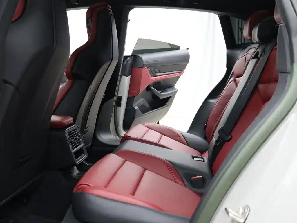 Taycan 2022 Taycan 4 Cross Turismo — миниатюра 7
