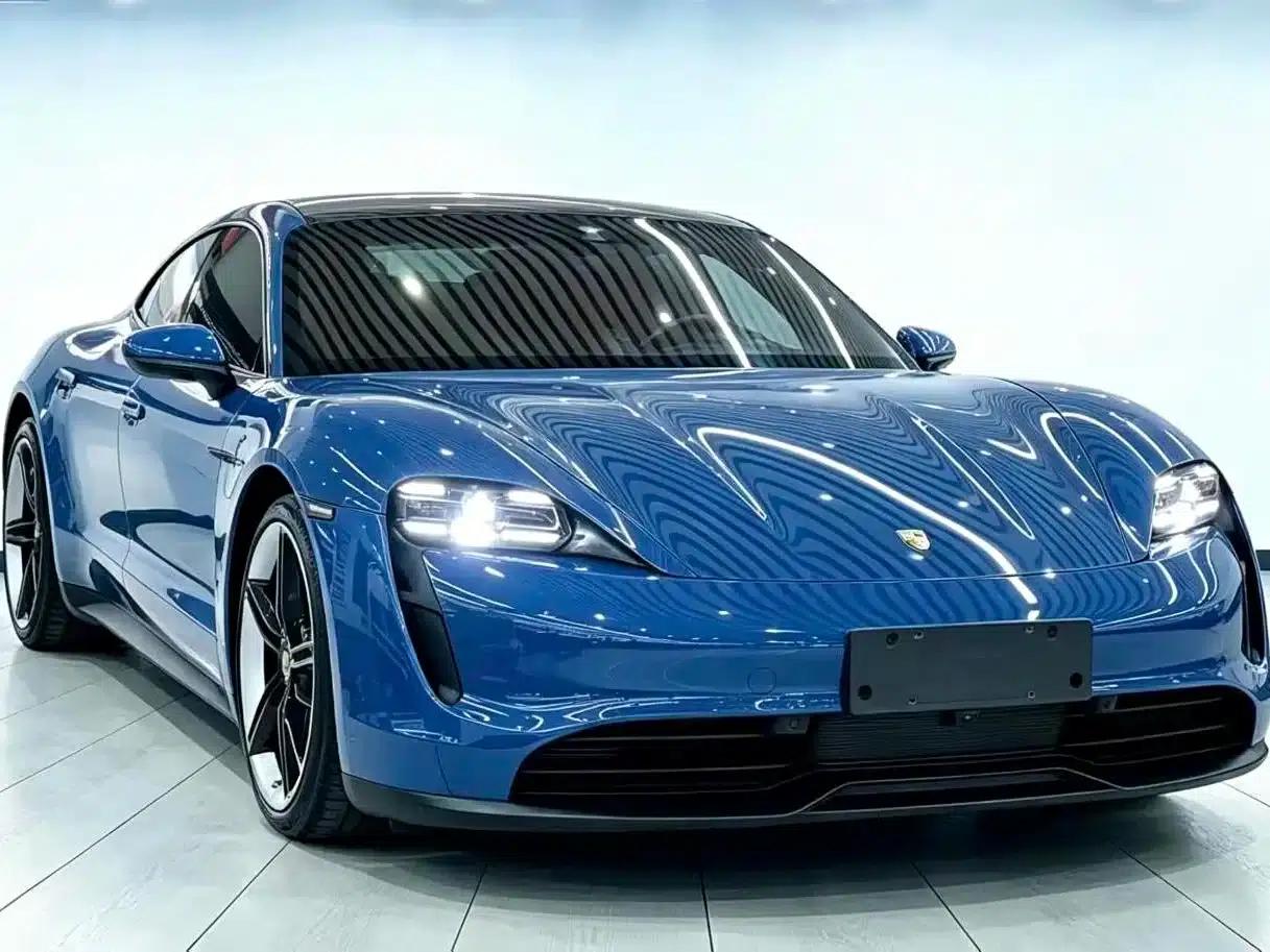 2022 Taycan — миниатюра 3