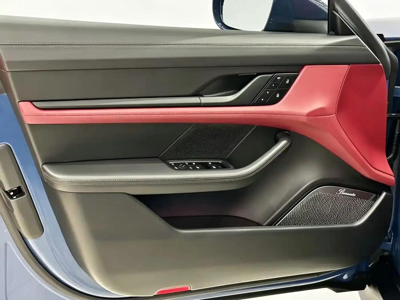 2022 Taycan — миниатюра 6