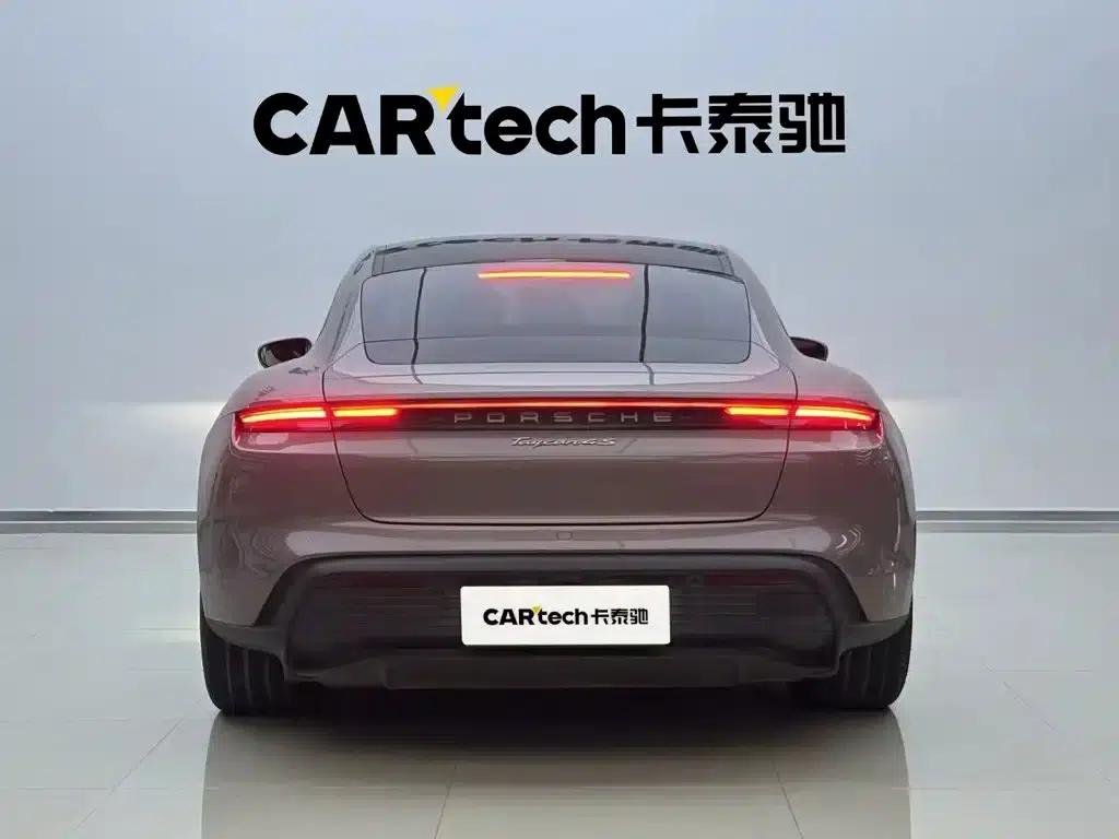 2019 Taycan 4S — миниатюра 3