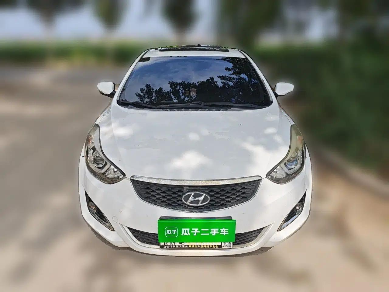 Hyundai Elantra (5th Generation / Langdong) 2016 1.6L Automatic Prestige Model — миниатюра 2
