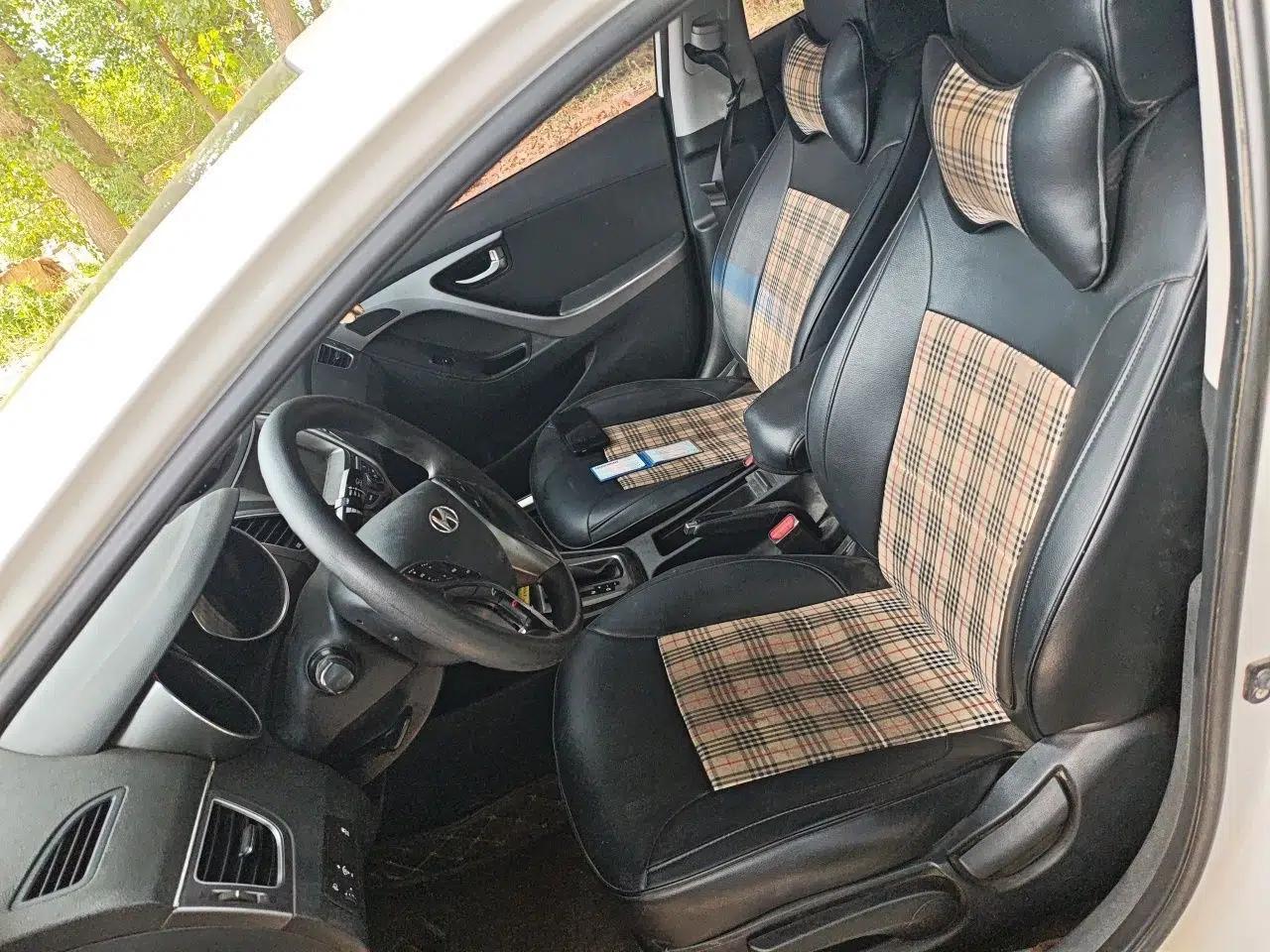Hyundai Elantra (5th Generation / Langdong) 2016 1.6L Automatic Prestige Model — миниатюра 12