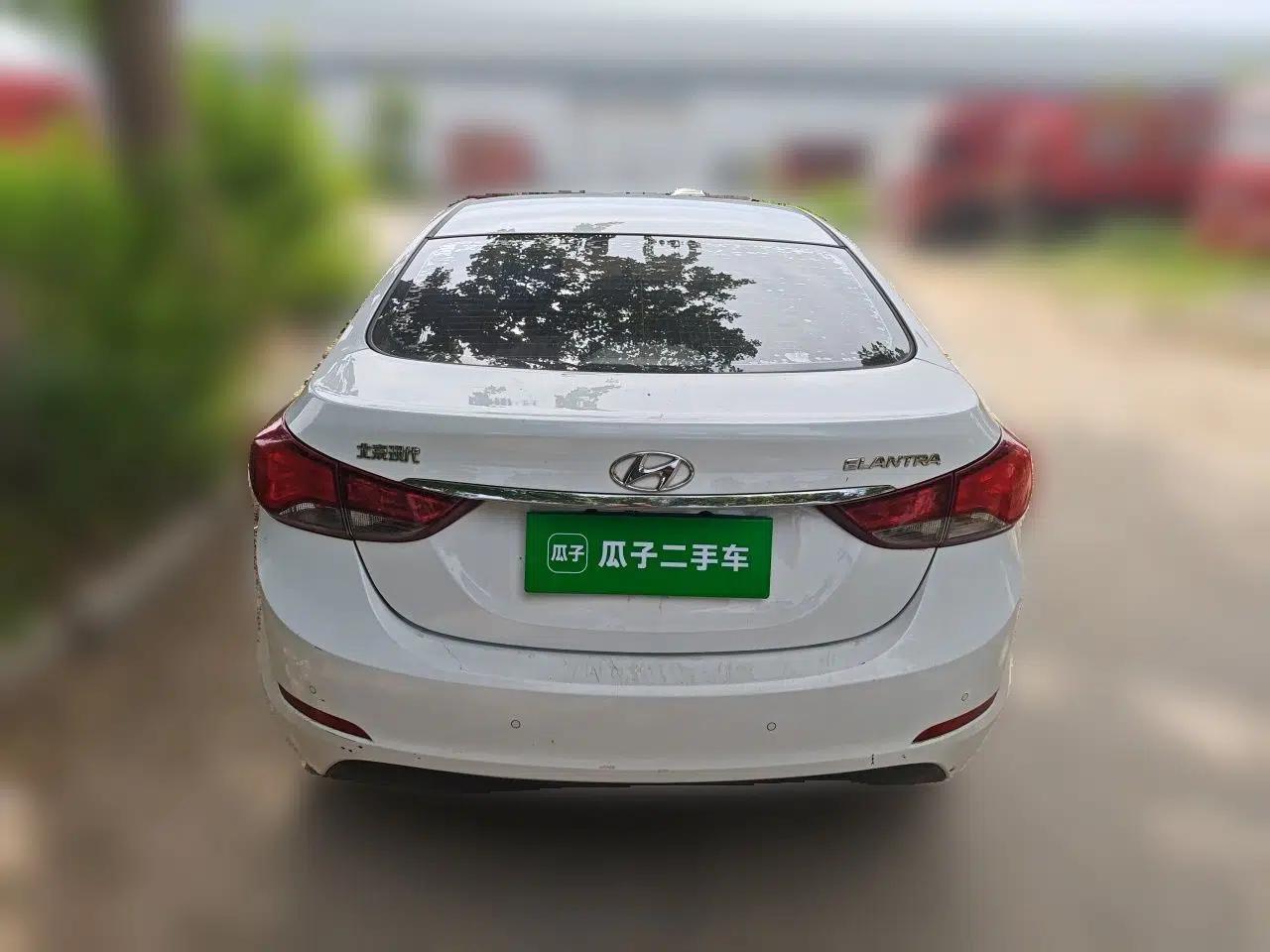 Hyundai Elantra (5th Generation / Langdong) 2016 1.6L Automatic Prestige Model — миниатюра 3