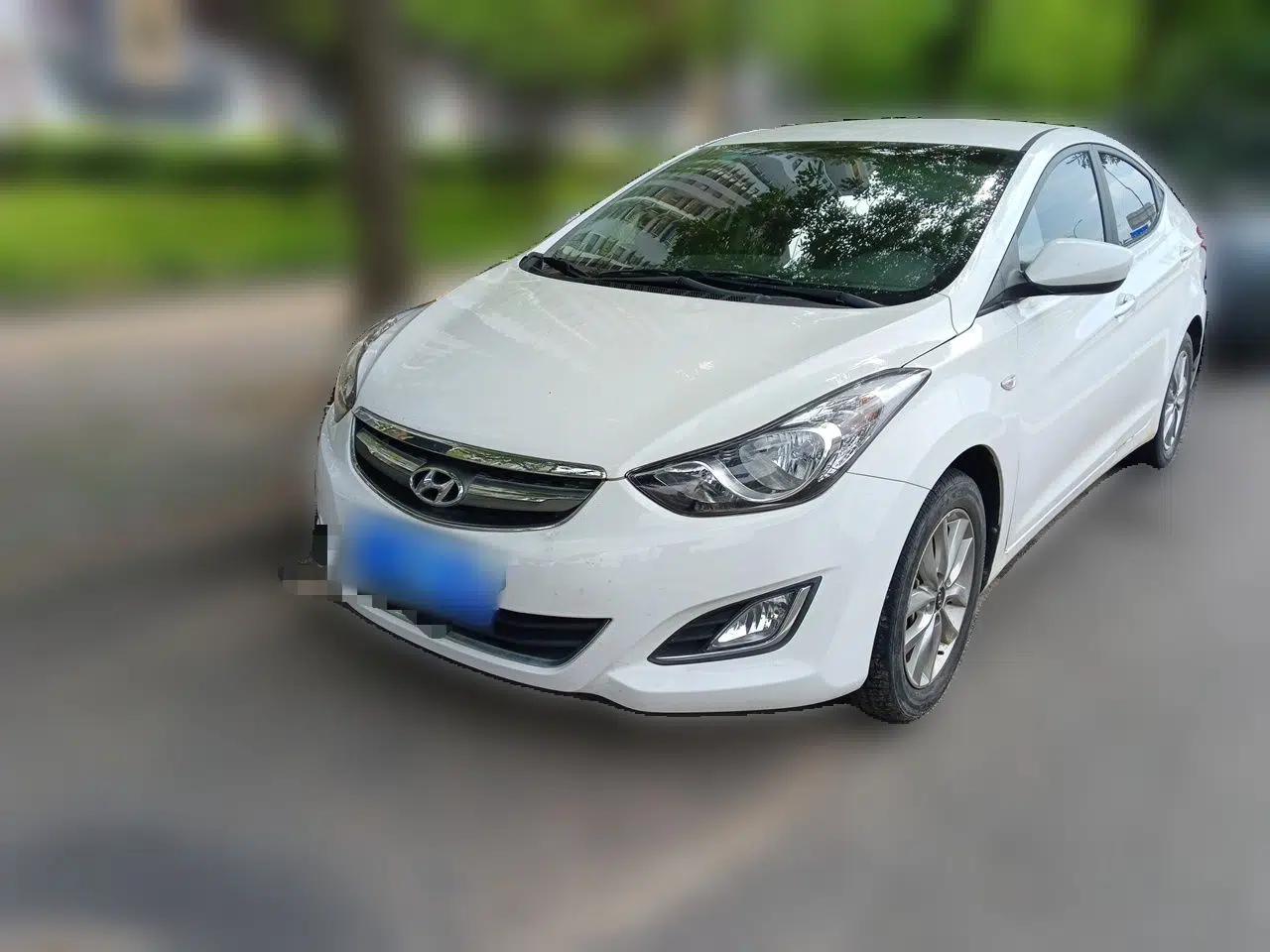 Hyundai Elantra (5th Generation / Langdong) 2015 1.6L Automatic Fashion Model — миниатюра 1