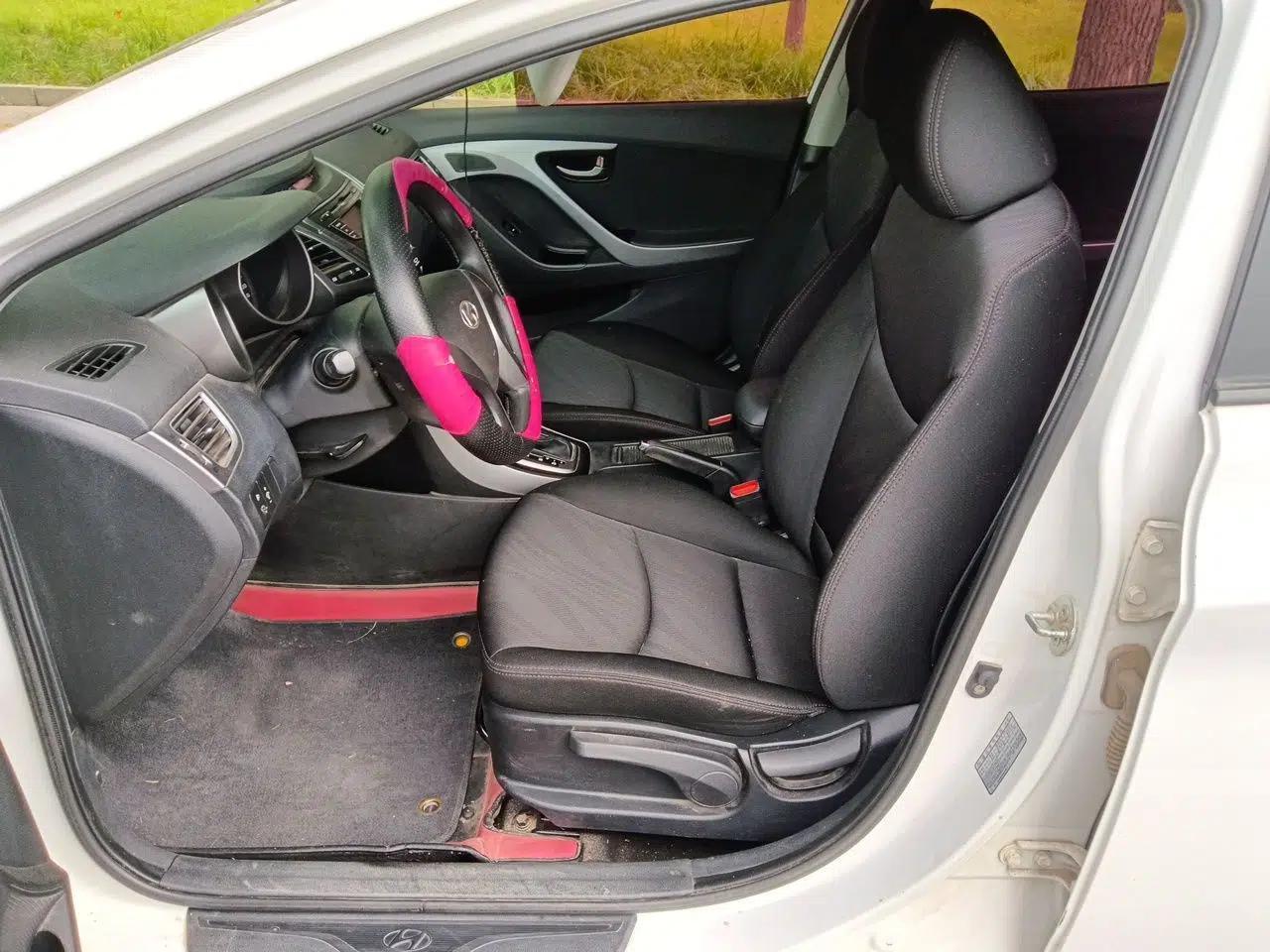 Hyundai Elantra (5th Generation / Langdong) 2015 1.6L Automatic Fashion Model — миниатюра 12