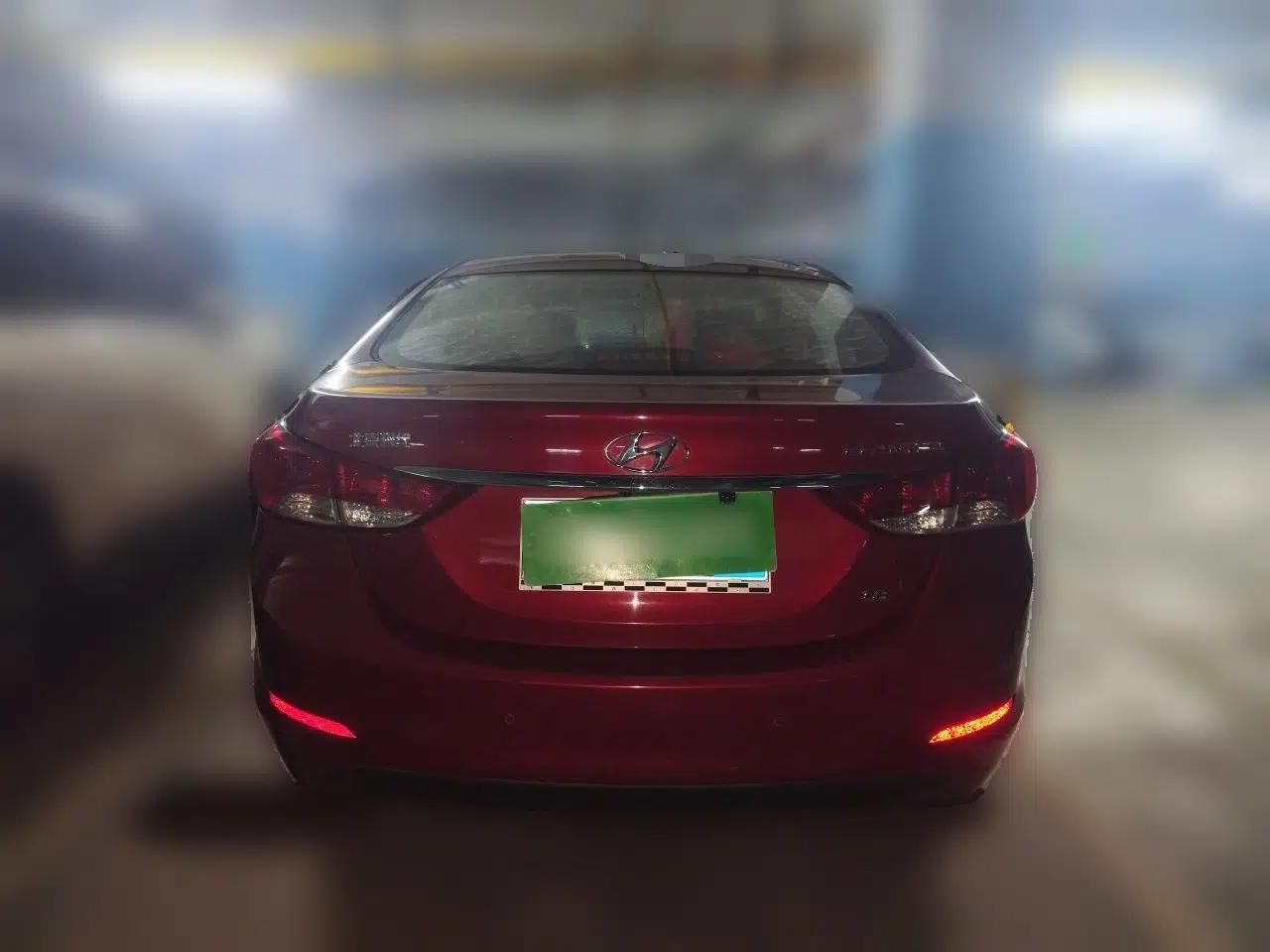 Hyundai Elantra (5th Generation / Langdong) 2012 1.8L Manual Luxury Version — миниатюра 5