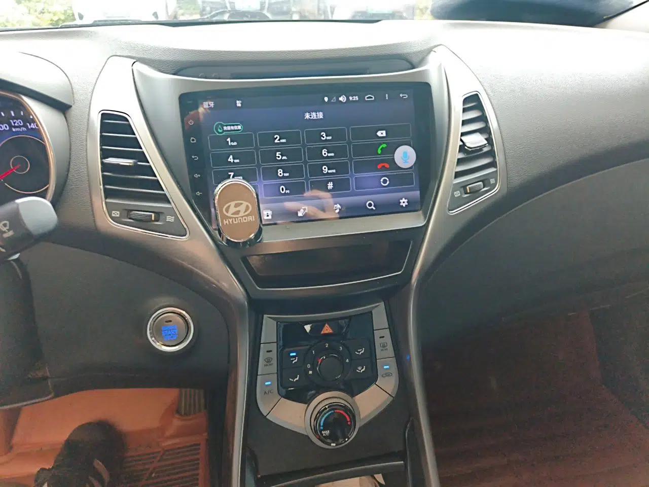 Hyundai Elantra (5th Generation / Langdong) 2012 1.6L Manual Leading Model — миниатюра 13