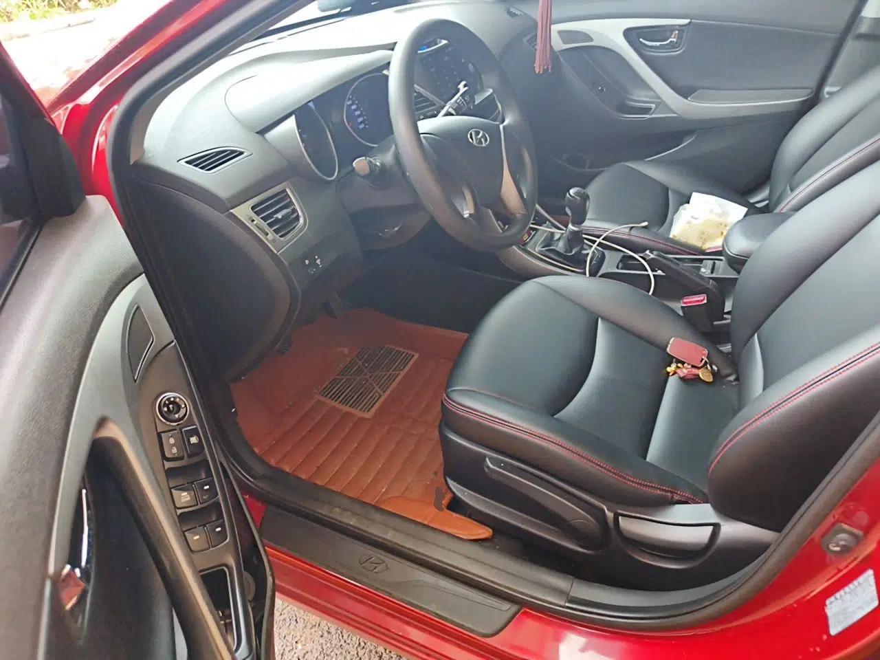 Hyundai Elantra (5th Generation / Langdong) 2012 1.6L Manual Leading Model — миниатюра 15