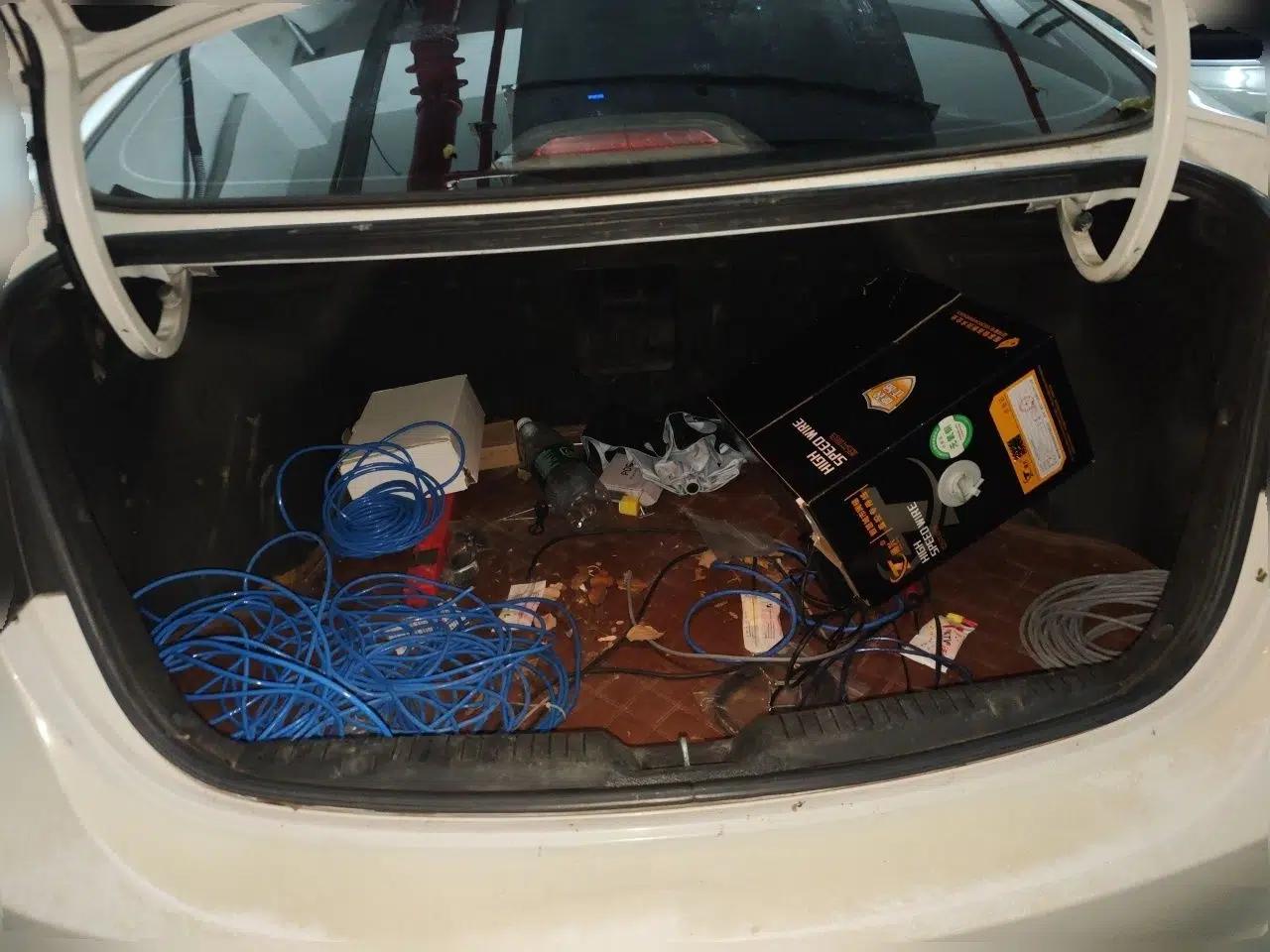 Hyundai Elantra (5th Generation / Langdong) 2015 1.6L Automatic Luxury Model — миниатюра 19