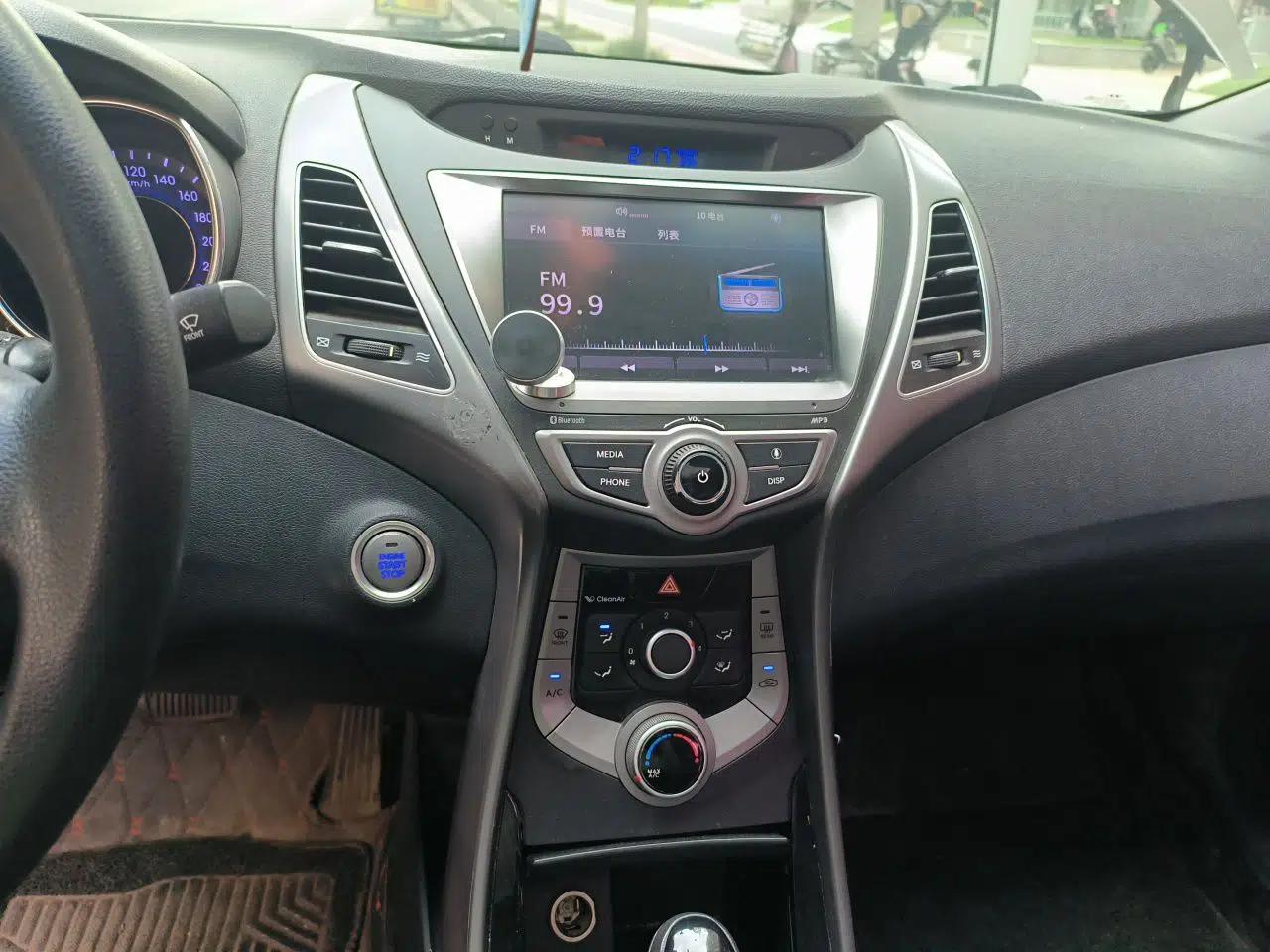 Hyundai Elantra (5th Generation / Langdong) 2016 1.6L Automatic Prestige Model — миниатюра 13
