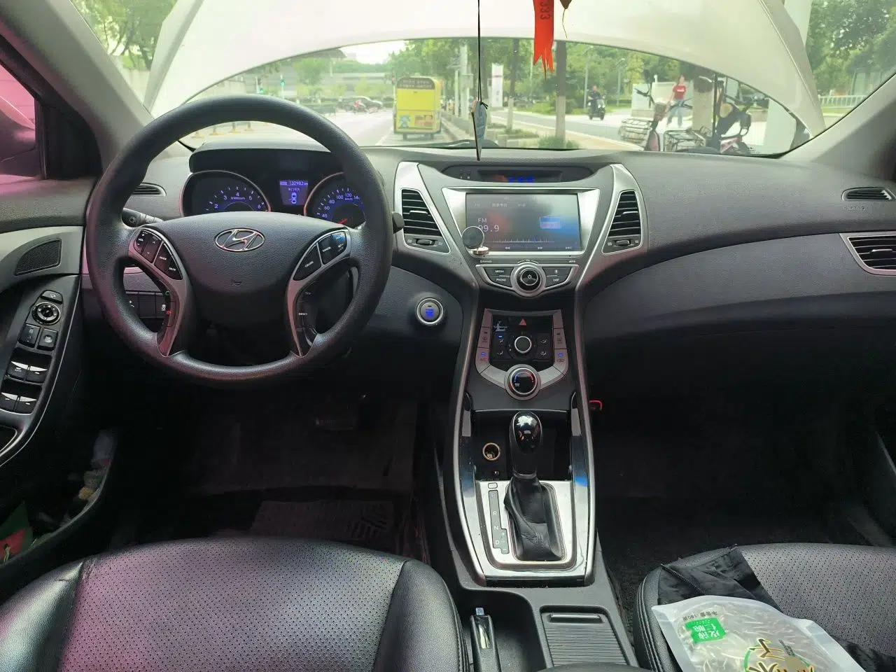 Hyundai Elantra (5th Generation / Langdong) 2016 1.6L Automatic Prestige Model — миниатюра 9