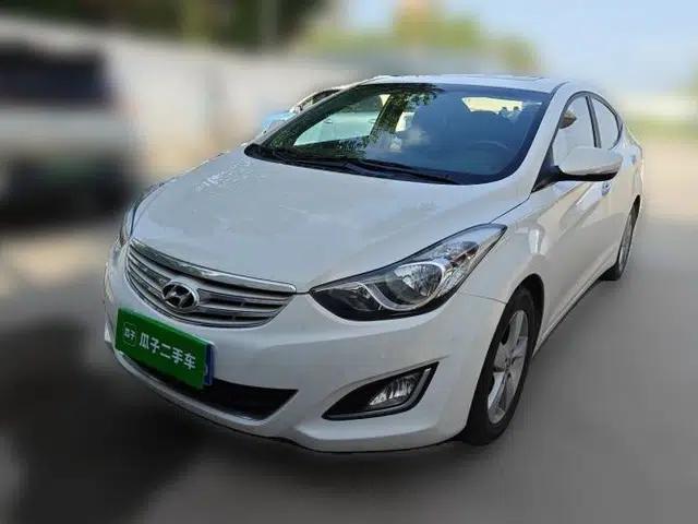 Hyundai Elantra (5th Generation / Langdong) 2013 1.6L Automatic Luxury Model