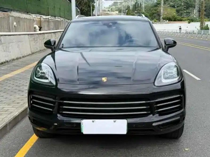 2019 Cayenne E-Hybrid 2.0T — миниатюра 2
