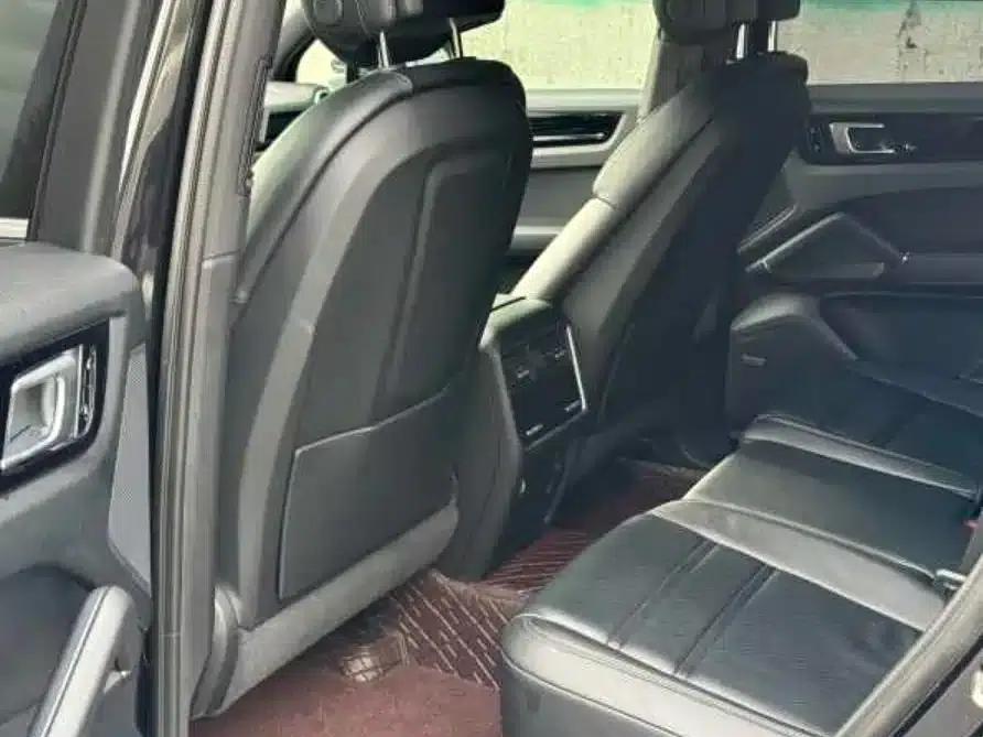2019 Cayenne E-Hybrid 2.0T — миниатюра 13