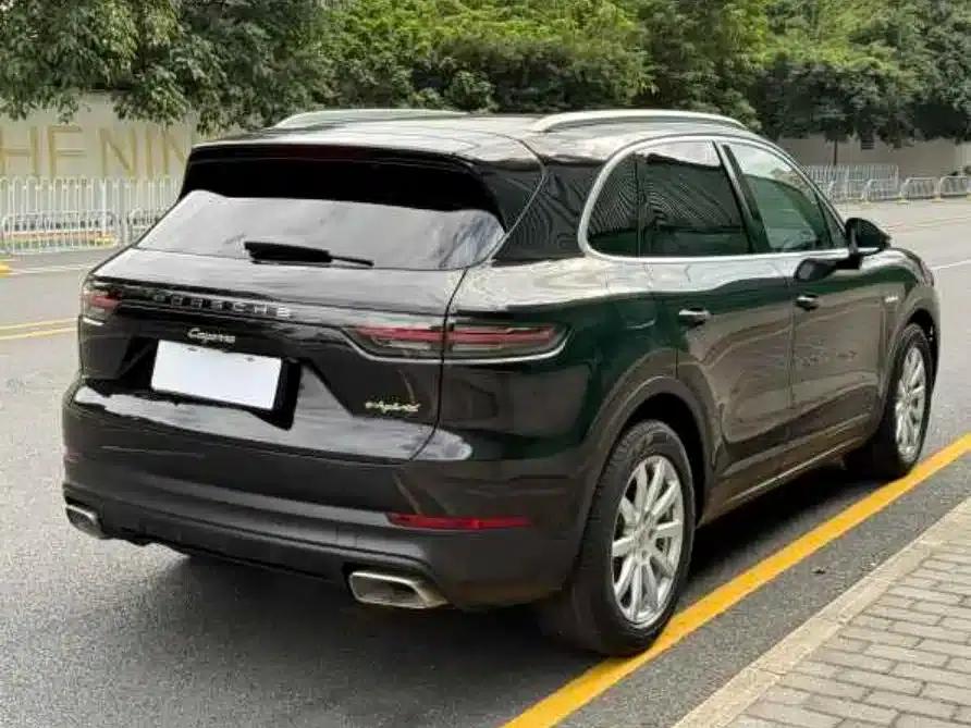 2019 Cayenne E-Hybrid 2.0T — миниатюра 4