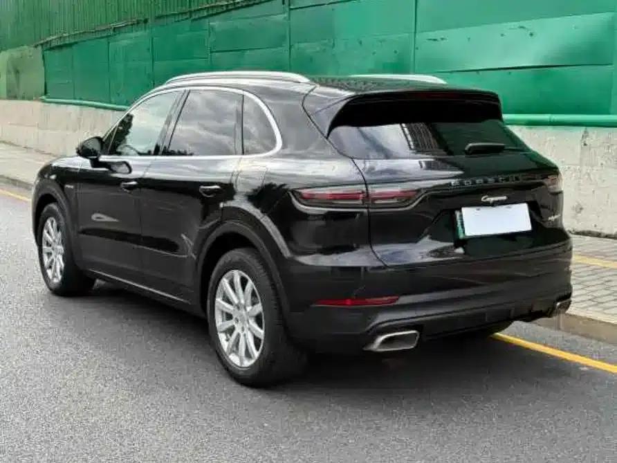 2019 Cayenne E-Hybrid 2.0T — миниатюра 6