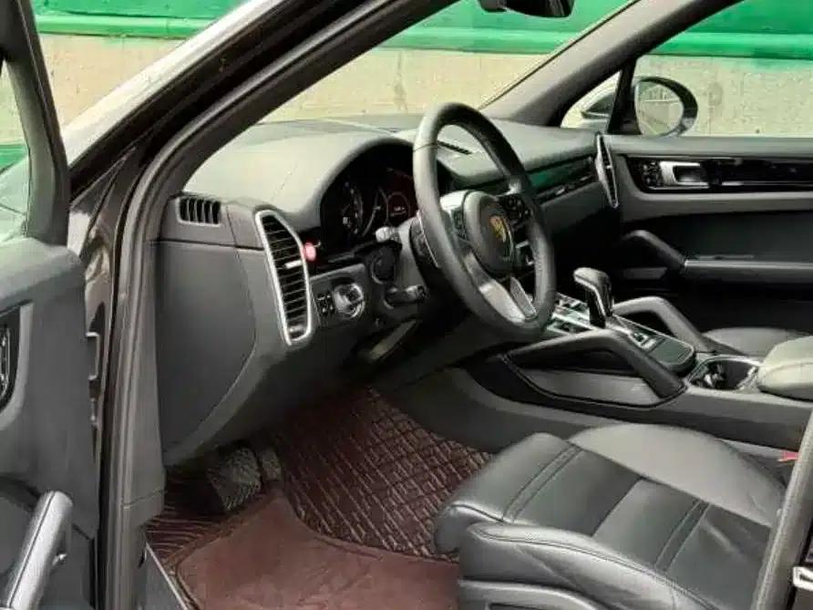 2019 Cayenne E-Hybrid 2.0T — миниатюра 8