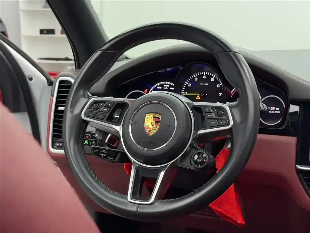 2019 Cayenne E-Hybrid 2.0T — миниатюра 14