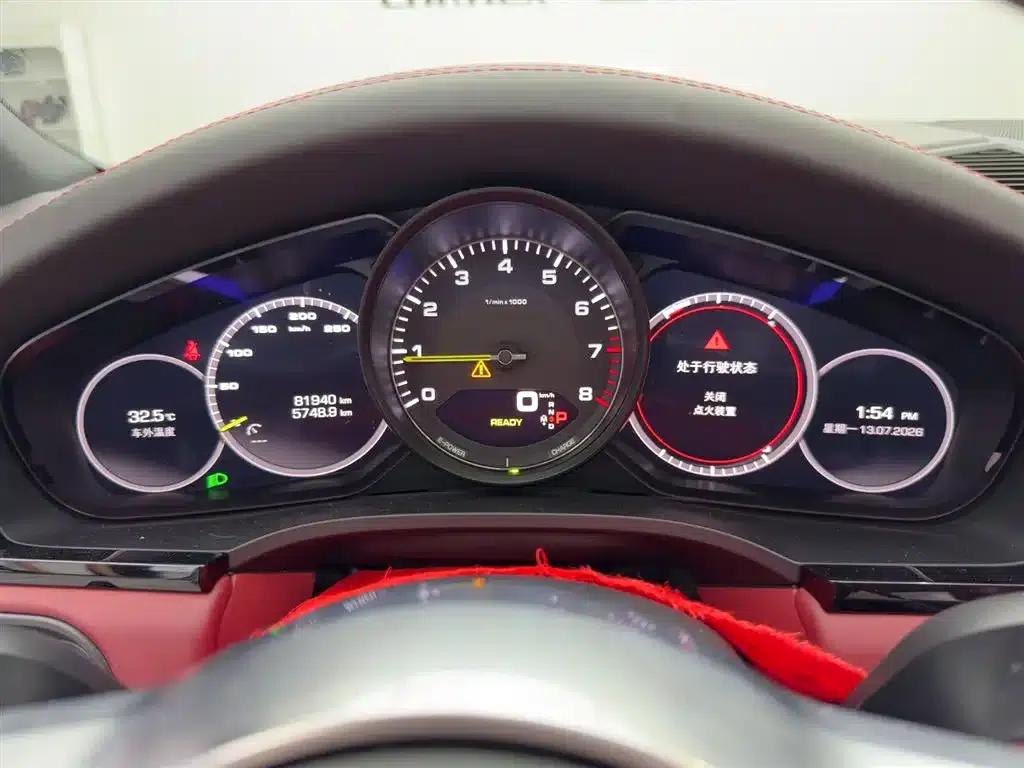 2019 Cayenne E-Hybrid 2.0T — миниатюра 18