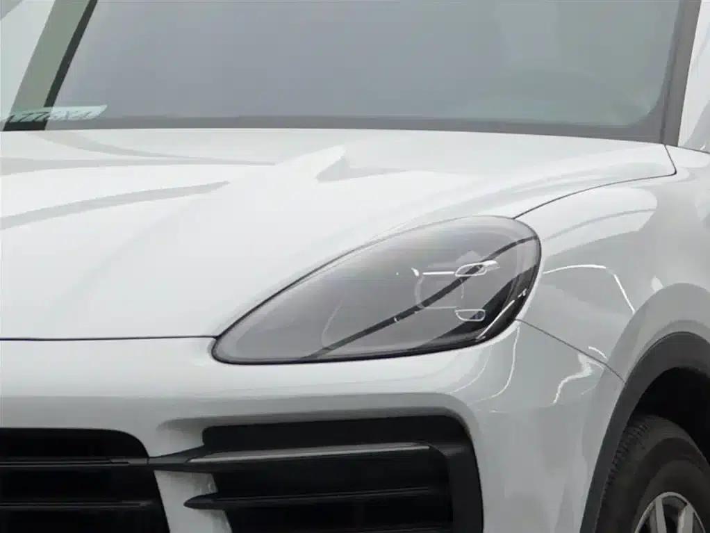 2019 Cayenne E-Hybrid 2.0T — миниатюра 3