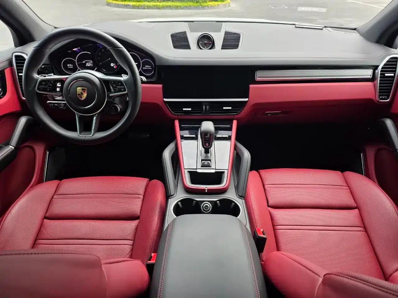 2023 Cayenne E-Hybrid 2.0T Platinum Edition — миниатюра 8