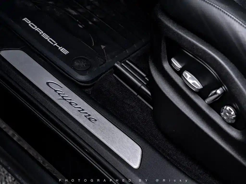 2019 Cayenne E-Hybrid 2.0T — миниатюра 8