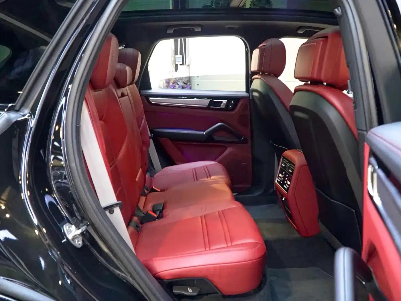 2023 Cayenne E-Hybrid 2.0T Platinum Edition — миниатюра 11